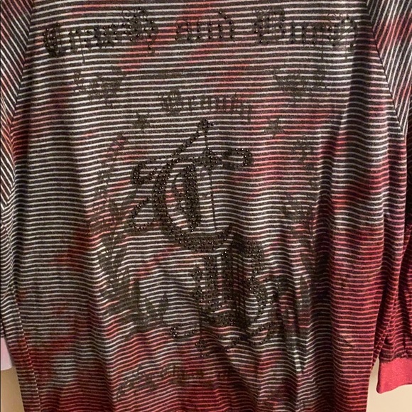 Top - Picture 2 of 2